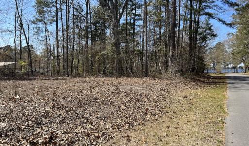 Photo #7 of SOLD property in 116, 118 & 120 Navajo Trail, Edenton, NC 0.4 acres