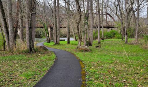 Photo #12 of Off Elwood Dr - Lot 8, Hot Springs, VA 0.7 acres