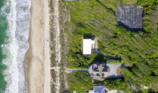 Oceanfront property in Pine Knoll Shores