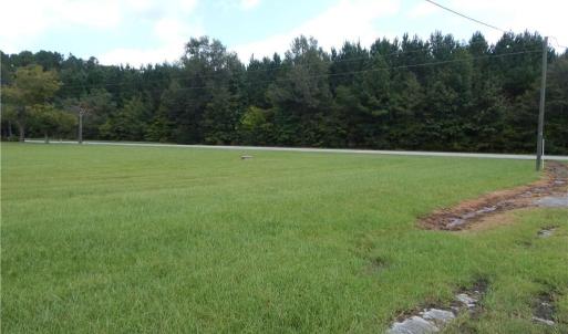 Photo #3 of 11815 CAMP POND Road, Suffolk, Virginia 1.0 acres