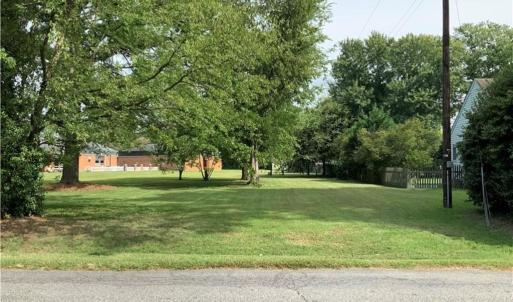 Photo #1 of 3128 Sterling Point Drive, Portsmouth, Virginia 0.3 acres