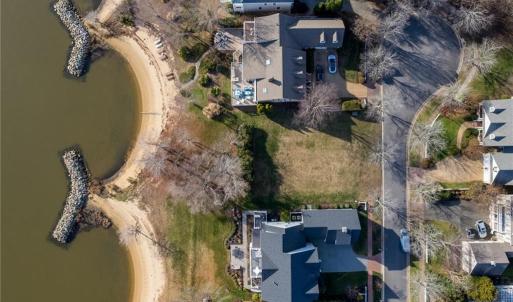 Photo #11 of 1540 Harbor Road, Williamsburg, Virginia 0.4 acres