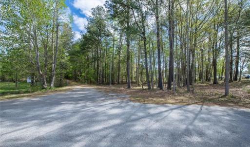 Photo #1 of 27+ac Brewers Neck Road, Carrollton, Virginia 27.3 acres