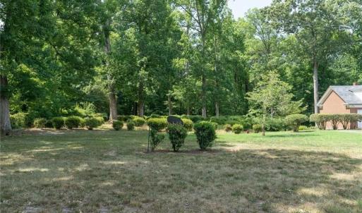 Photo #13 of 509 Riverview Drive, Suffolk, Virginia 0.6 acres