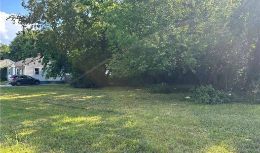 Photo #4 of 526 Douglas Avenue, Portsmouth, Virginia 0.2 acres