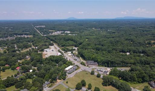 Photo #15 of 4901 Reynolda, Winston Salem, NC 3.2 acres