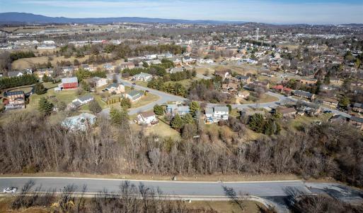 Photo #13 of 2102 WILLOW HILL RD, HARRISONBURG, VA 0.3 acres