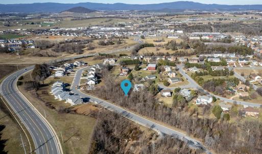 Photo #7 of 2102 WILLOW HILL RD, HARRISONBURG, VA 0.3 acres