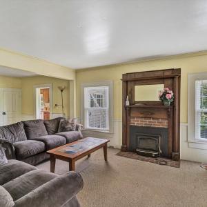Farmhouse - Family Room with Fireplace