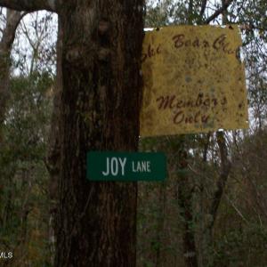 2 Joy Lane- Sign for Skiclub Access