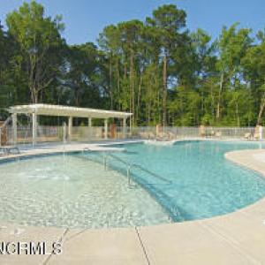 Belmont Lake outdoor pool
