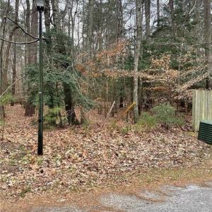 Photo #2 of 420 Yorkville Road, Yorktown, Virginia 15.8 acres