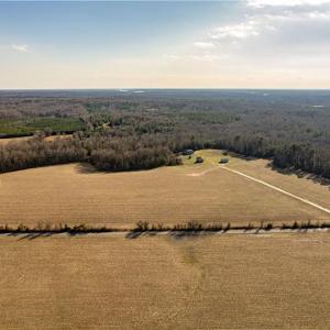 view of property from north side of Racefield Drive