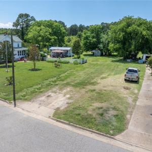 Photo #1 of 1360 Poquoson Avenue, Poquoson, Virginia 0.5 acres