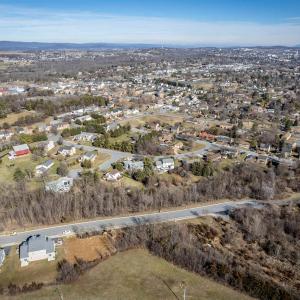 Photo #17 of 2112 WILLOW HILL RD, HARRISONBURG, VA 0.3 acres