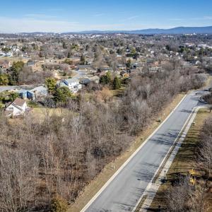 Photo #11 of 2112 WILLOW HILL RD, HARRISONBURG, VA 0.3 acres