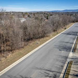 Photo #4 of 2112 WILLOW HILL RD, HARRISONBURG, VA 0.3 acres