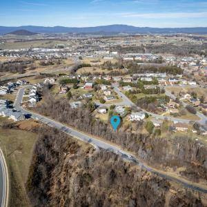 Photo #7 of 2132 WILLOW HILL RD, HARRISONBURG, VA 0.3 acres