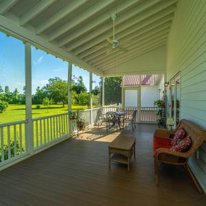 Large Screen Porch